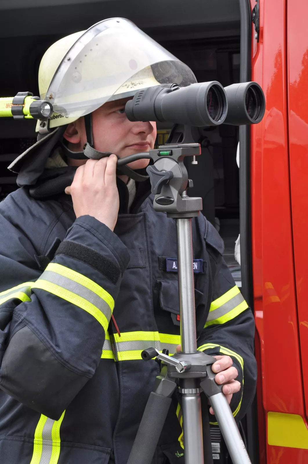 Bresser Special Saturn 20x60 Binoculars