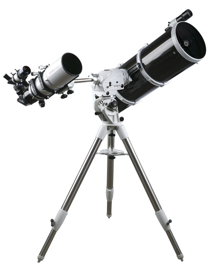 Sky-Watcher 200mm f/5 Dual Speed Telescope on AZEQ6 Pro Go-To Mount Black Diamond