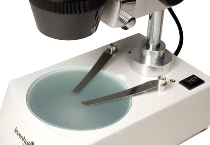 Microscope stéréo binoculaire à objectifs 2x/4x Levenhuk 3ST