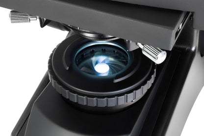 Microscope Biologique Trinoculaire 40-1000x avec Éclairage LED Köhler - Levenhuk