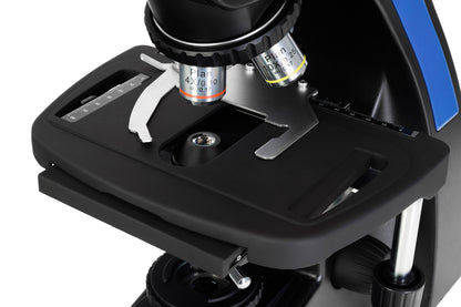 Microscope numérique trinoculaire 8 Mpx D870T Levenhuk