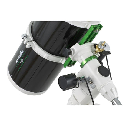 Telescopio Newton Sky-Watcher 150/750 con montura motorizada de doble eje EQ3-2