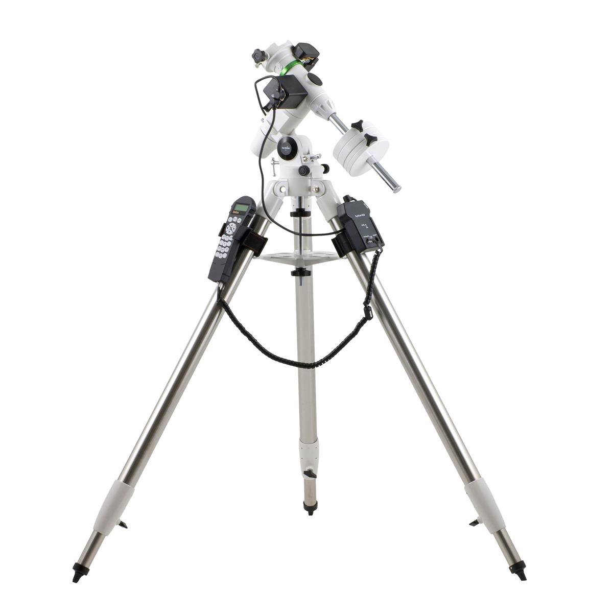 Telescopio Sky-Watcher 150/750 a doppia velocità su montatura NEQ3-2 Pro Go-To