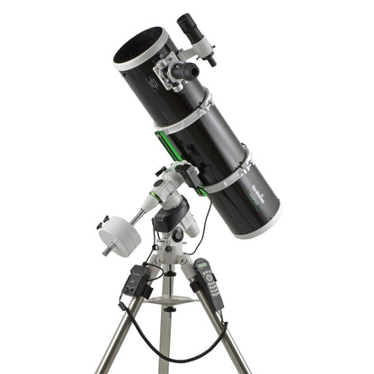 Telescopio Sky-Watcher 200mm f/5 a doppia velocità su montatura NEQ5 Pro Go-To BD