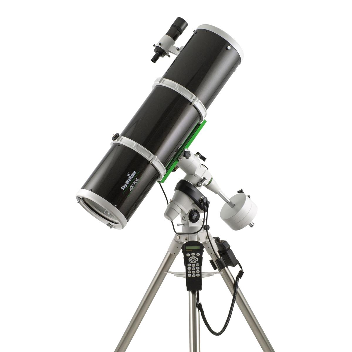 Telescopio Sky-Watcher 200mm f/5 a doppia velocità su montatura NEQ5 Pro Go-To BD