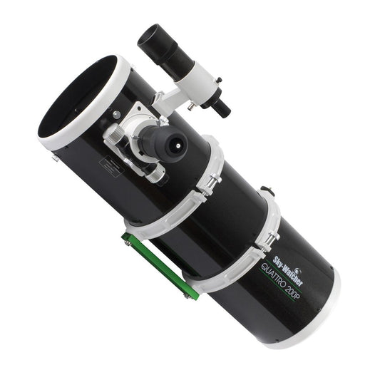 Sky-Watcher 200 mm f/4 Dual Speed ​​​​teleskop på AZEQ6 Pro Go-To BD-fäste